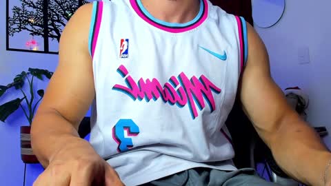 Snapshot of jmortton chatting on December 11, 2024, 10:49 pm IGJmortton online show from December 11, 2024, 10:49 pm