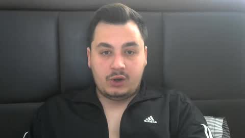 Snapshot of jnsnw chatting on January 19, 2025, 7:04 am jnsnw online show from January 19, 2025, 7:04 am