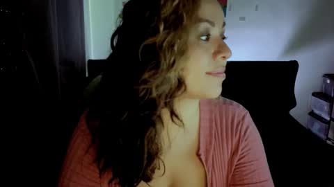 Johana              online show from February 2, 2026, 6:06 pm