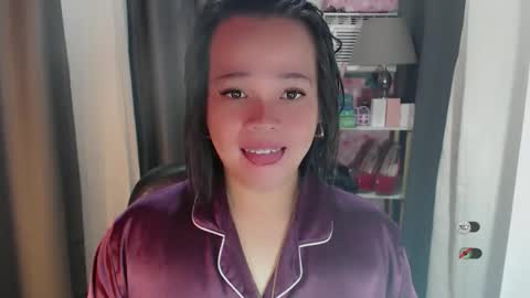 Joana online show from May 23, 2026, 11:42 pm
