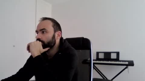 joaodias_18 online show from March 2, 2026, 11:50 am