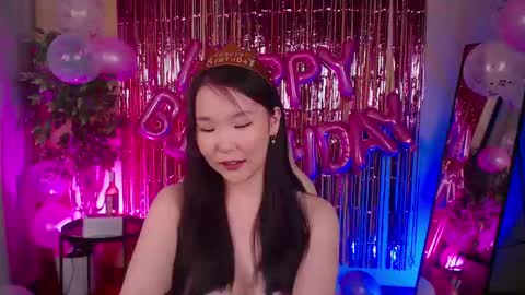 Amina online show from March 2, 2025, 12:32 pm