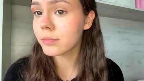 Snapshot of jodeesolarz chatting on April 1, 2026, 9:21 am Mila online show from April 1, 2026, 9:21 am