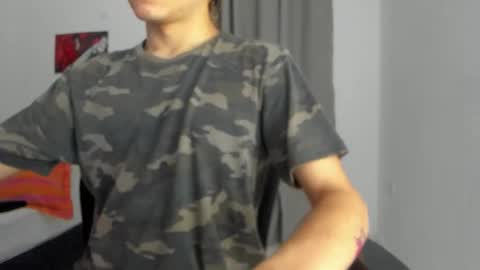 Snapshot of joe23___ chatting on October 4, 2025, 5:38 am Joe online show from October 4, 2025, 5:38 am