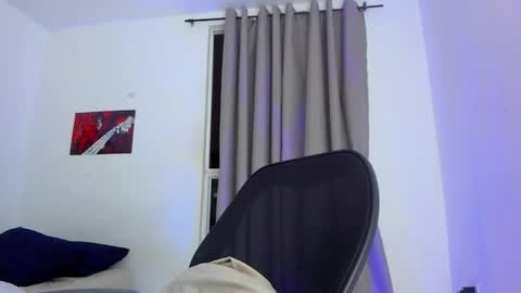 Snapshot of joe23___ chatting on October 16, 2025, 2:12 am Joe online show from October 16, 2025, 2:12 am