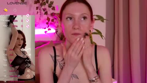 Snapshot of joe___joe chatting on December 2, 2024, 4:20 am Joe online show from December 2, 2024, 4:20 am