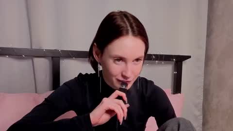 Snapshot of joe___joe chatting on February 18, 2026, 12:23 pm Joe online show from February 18, 2026, 12:23 pm