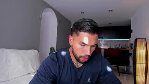 joe_esthetic online show from September 15, 2025, 8:20 pm