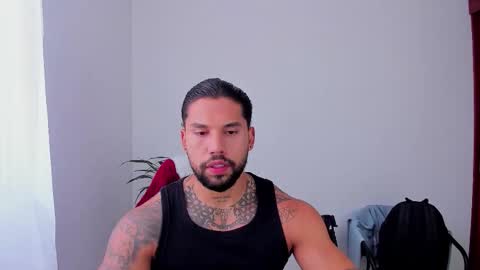 joe_esthetic online show from November 25, 2025, 2:06 pm