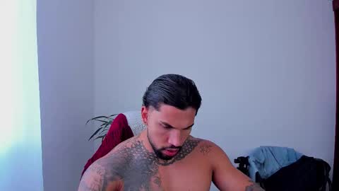 joe_esthetic online show from December 1, 2025, 3:50 pm