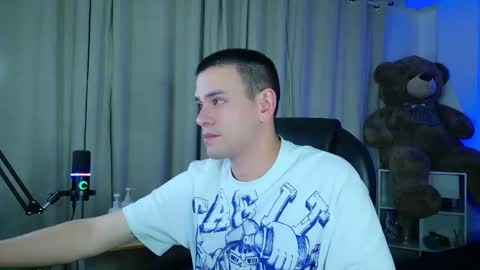 Snapshot of joe_jhonson chatting on May 31, 2026, 4:42 am joe jhonson online show from May 31, 2026, 4:42 am