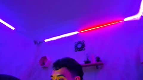 Snapshot of joe_shadow18 chatting on February 20, 2026, 2:08 am Jose online show from February 20, 2026, 2:08 am