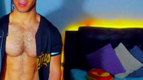 Snapshot of joel_ferreira chatting on March 11, 2025, 9:04 pm Joel online show from March 11, 2025, 9:04 pm