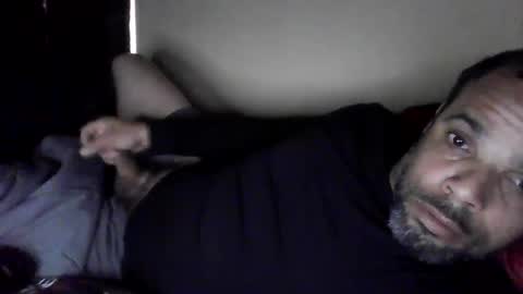 joelsantiagovazquez83 online show from October 13, 2025, 1:22 pm