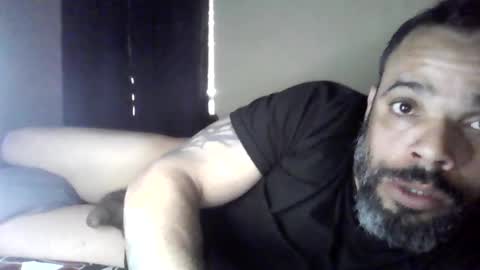 joelsantiagovazquez83 online show from April 10, 2026, 6:23 pm