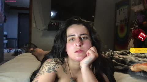joey_binaa online show from May 19, 2026, 1:56 am