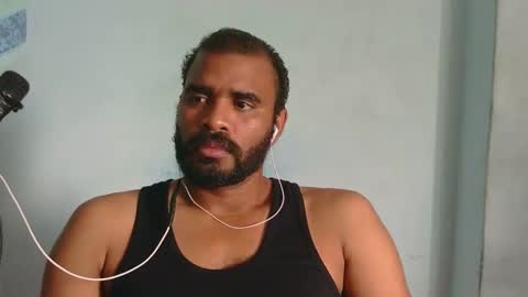 Snapshot of johan2222222222 chatting on February 11, 2026, 8:03 pm johan2222222222 online show from February 11, 2026, 8:03 pm