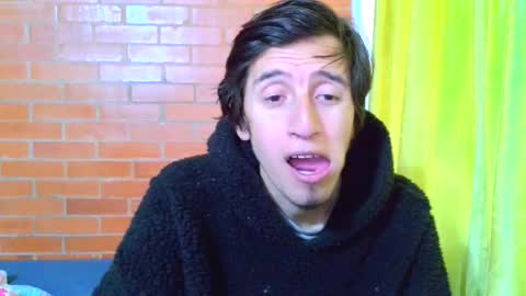 Snapshot of johan70nsexy chatting on July 24, 2026, 6:39 pm johan70nsexy online show from July 24, 2026, 6:39 pm