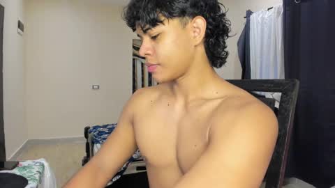 Snapshot of johan_beley_7k chatting on January 23, 2025, 1:45 pm Johan Beley online show from January 23, 2025, 1:45 pm