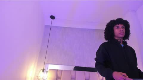 Johan  online show from April 7, 2026, 11:32 am