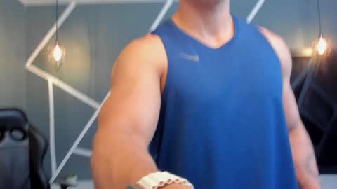 Johan Williams online show from December 18, 2024, 8:57 pm