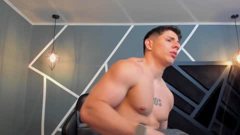 Johan Williams online show from December 29, 2024, 12:52 am