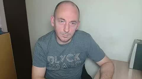 Johan online show from February 1, 2026, 12:37 pm