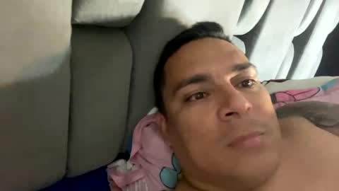 johan online show from January 12, 2025, 5:03 am