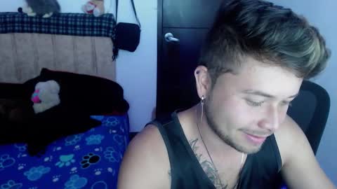 Snapshot of johanleonsweetboy chatting on October 1, 2025, 4:46 pm JOHAN independient model online show from October 1, 2025, 4:46 pm