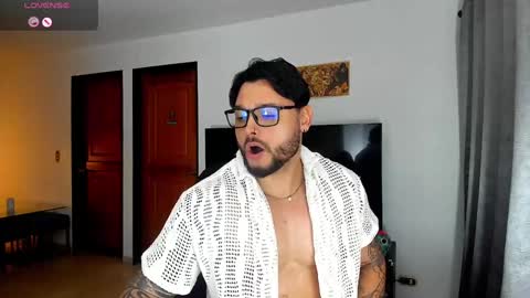 Snapshot of johatsu chatting on December 30, 2024, 3:14 am King -    online show from December 30, 2024, 3:14 am