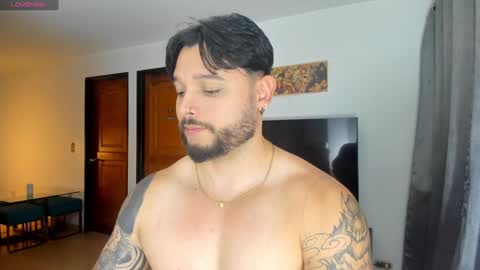 Snapshot of johatsu chatting on January 15, 2025, 2:06 am King -    online show from January 15, 2025, 2:06 am
