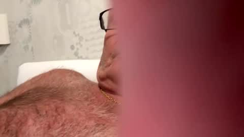 john091254 online show from March 23, 2026, 10:52 am