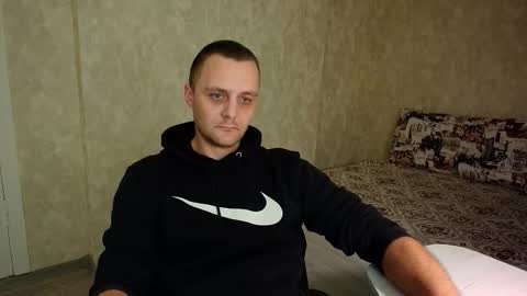 John online show from November 13, 2025, 9:08 am