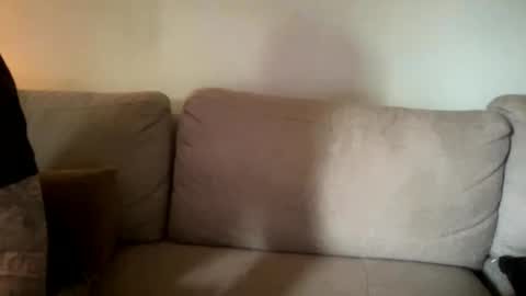 johnny online show from April 17, 2026, 1:14 pm