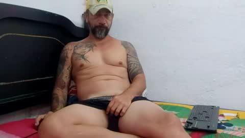 Snapshot of john_balthor chatting on January 19, 2025, 9:23 pm   online show from January 19, 2025, 9:23 pm