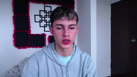 John Vichenso online show from January 14, 2026, 8:14 pm