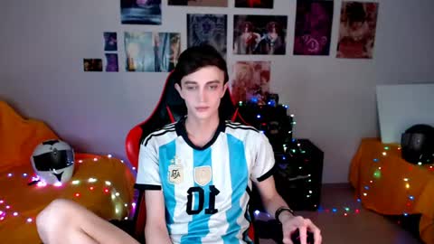 john_winx online show from May 22, 2026, 7:30 pm