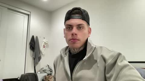 JAXX online show from January 2, 2025, 6:23 pm