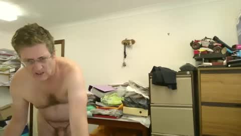 johnathan_stuart33 online show from February 6, 2025, 3:31 pm