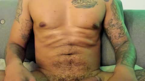 Snapshot of johncarrie chatting on January 9, 2025, 2:11 am John carrie    Independent  Help me reach my goal 100 likes and 10000 followers  online show from January 9, 2025, 2:11 am