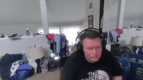 johnf23762458 online show from July 1, 2026, 1:24 pm