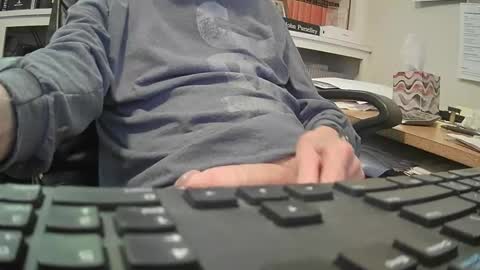 Snapshot of johngp777 chatting on November 14, 2025, 9:02 pm johngp777 online show from November 14, 2025, 9:02 pm