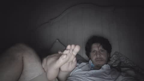 Snapshot of johnjohn90909 chatting on September 13, 2025, 12:54 am johnjohn online show from September 13, 2025, 12:54 am