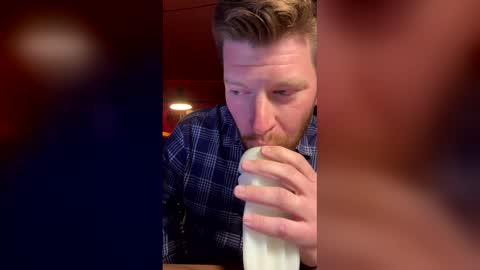 Snapshot of johnjourney2 chatting on March 10, 2026, 4:28 am johnjourney2 online show from March 10, 2026, 4:28 am