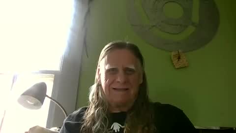 johnnieq1971 online show from March 1, 2026, 2:52 pm