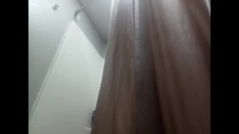 Johnny3982 online show from February 2, 2026, 1:26 am