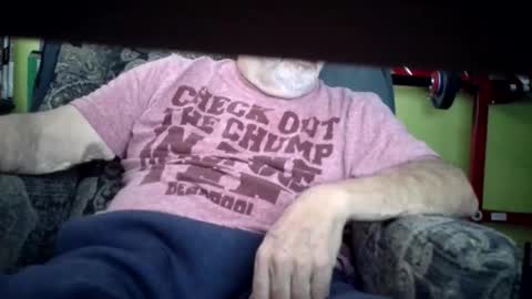 Snapshot of johnny6942eh chatting on May 16, 2026, 6:17 pm johnny online show from May 16, 2026, 6:17 pm