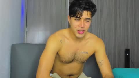 johnny_bravo777 online show from February 15, 2025, 3:09 am