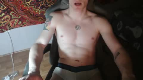 Snapshot of johnny_positive chatting on February 9, 2026, 7:18 pm Johnny online show from February 9, 2026, 7:18 pm