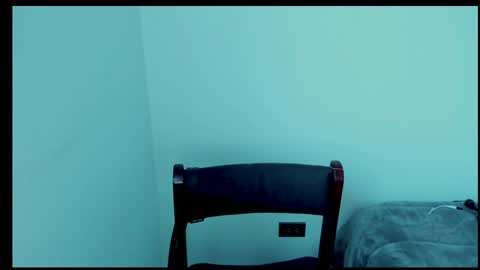 Snapshot of johnny_seens1 chatting on December 27, 2024, 9:43 pm Johnny online show from December 27, 2024, 9:43 pm